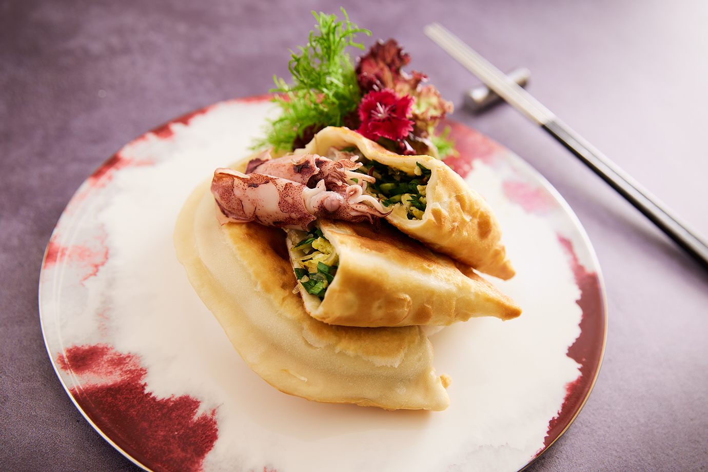Pan-Fried Chive Pockets with Baby Squid and Shrimp